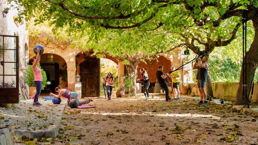 Fitnessurlaub in Barcelona mit Rooftop, Stadtblick und Meernaehe