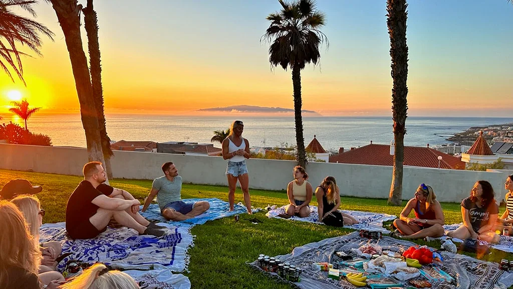 Fitnessreise vs. Retreat – Der Vergleich – Fitnessreise oder Retreat – was passt zu dir? Dein Guide zum idealen Fitnessurlaub